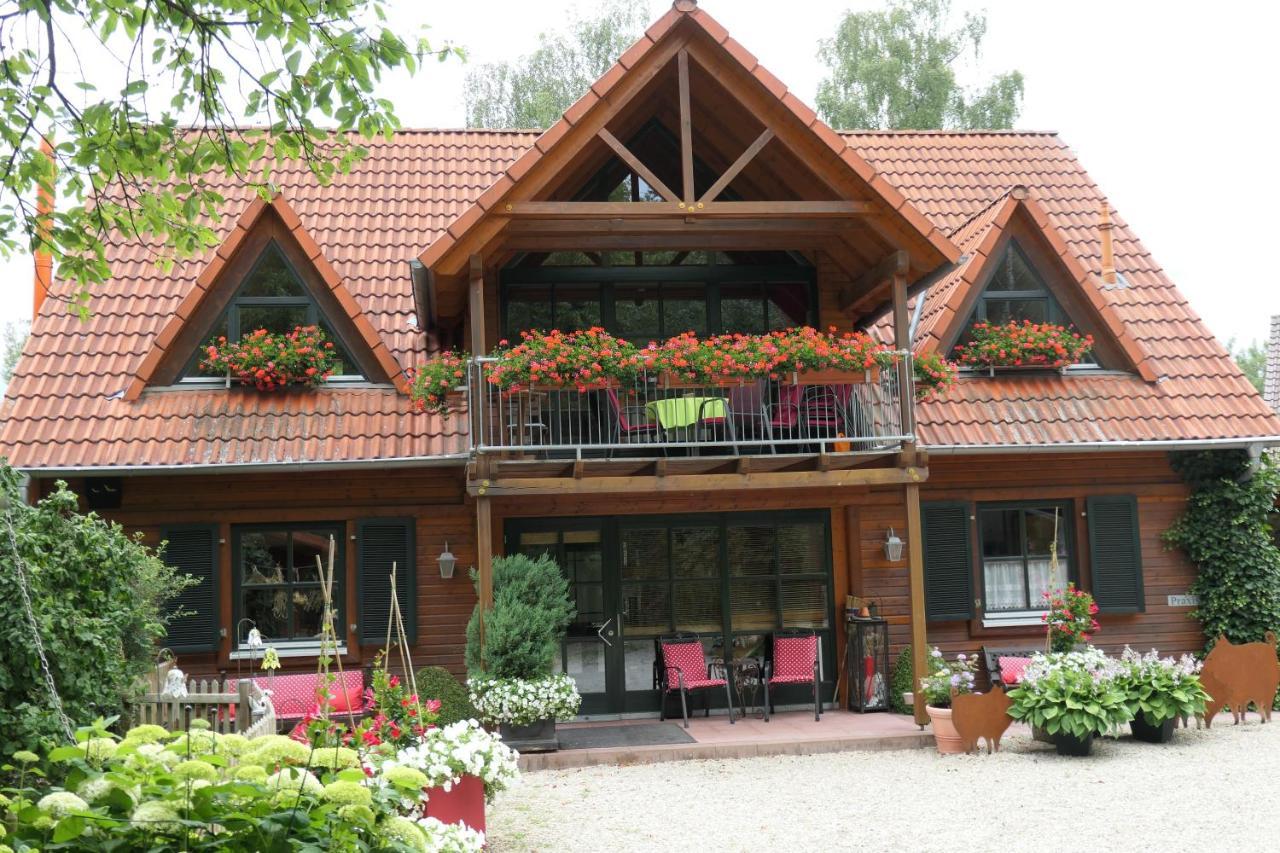 Cornelia Kolpak-krieger * Pegnitz